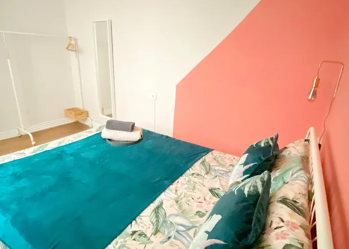 Old Town 2 Bedrooms 4 Guests-bilbao Casco Viejo 2 4 Huespedes Ebi-306