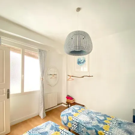 Old Town 2 Bedrooms 4 Guests-bilbao Casco Viejo 2 4 Huespedes Ebi-306 בילבאו