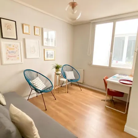 Old Town 2 Bedrooms 4 Guests-bilbao Casco Viejo 2 4 Huespedes Ebi-306 בילבאו